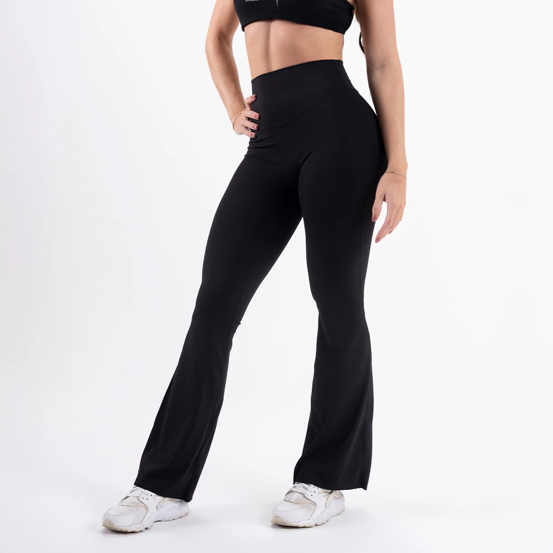 Black Essential Flair Leggings - Image 2